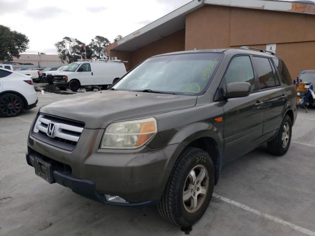 Photo 2 from auction – 2006 HONDA PILOT EX with VIN 5FNYF28506B021096