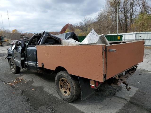 Photo 3 from auction – 2002 CHEVROLET SILVERADO with VIN 2GCEK19T221266436