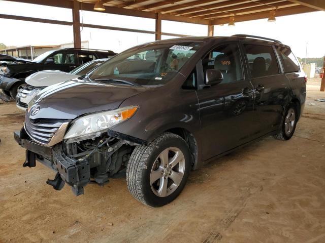 Photo 2 from auction – 2017 TOYOTA SIENNA LE with VIN 5TDKZ3DC3HS838438