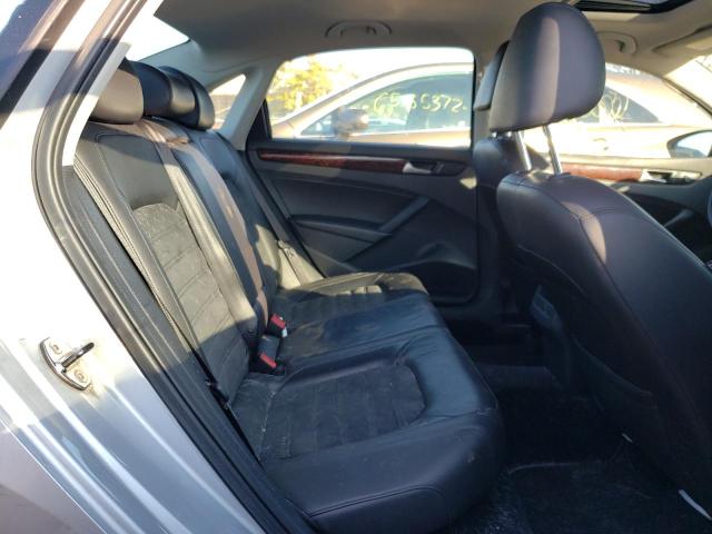 Photo 6 from auction – 2012 VOLKSWAGEN PASSAT SEL with VIN 1VWCM7A31CC074790