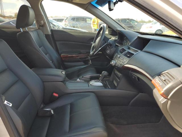 Photo 5 from auction – 2011 HONDA ACCORD CRO with VIN 5J6TF2H5XBL006200