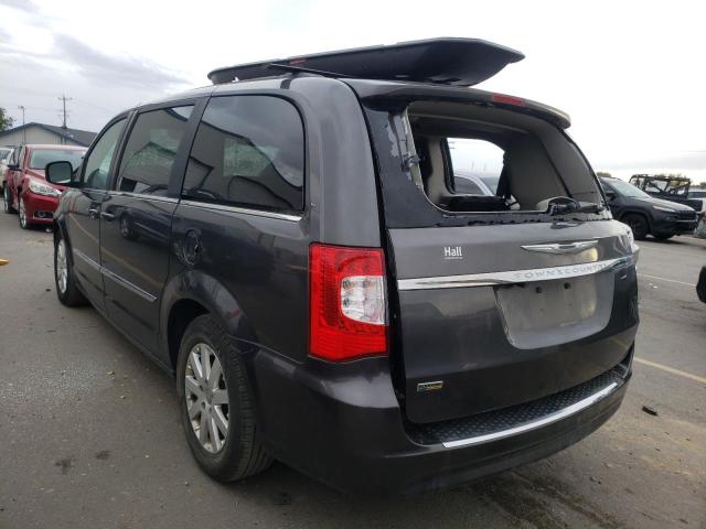 Photo 3 from auction – 2016 CHRYSLER TOWN & COU with VIN 2C4RC1BG4GR245608