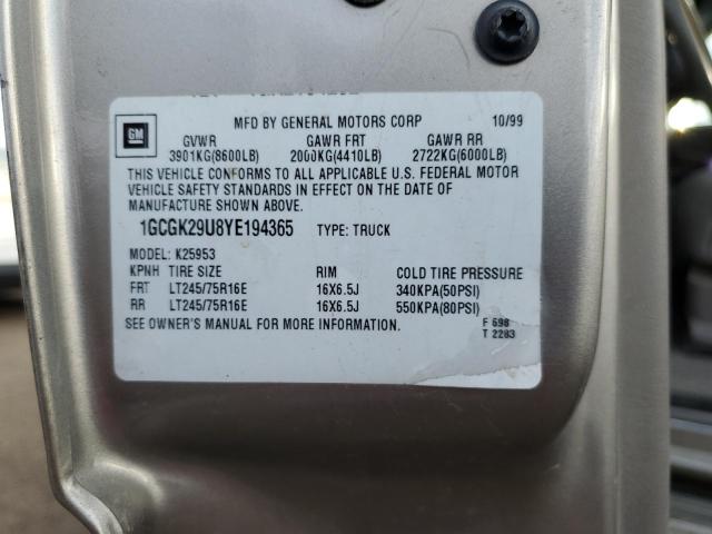 Photo 10 from auction – 2000 CHEVROLET SILVERADO with VIN 1GCGK29U8YE194365