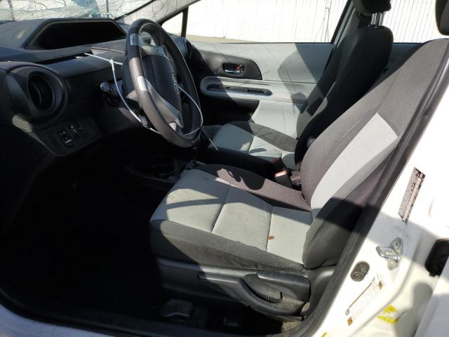 Photo 7 from auction – 2013 TOYOTA PRIUS C with VIN JTDKDTB39D1531171