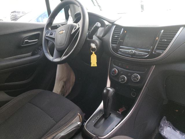 Photo 9 from auction – 2020 CHEVROLET TRAX LS with VIN 3GNCJKSB1LL324688