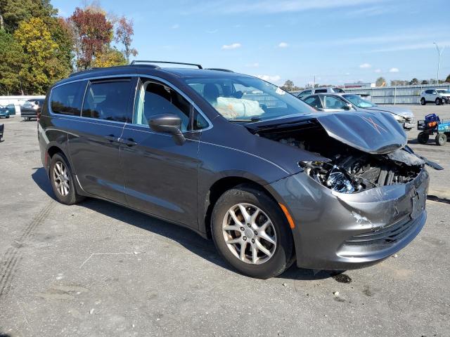 CHRYSLER PACIFICA L 2017 with VIN 2C4RC1CGXHR565600 - Photo from auction