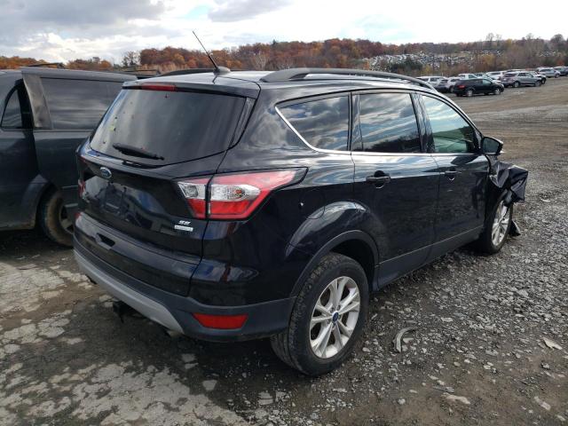 صورة رقم 4 من المزاد - 2017 FORD ESCAPE SE مع VIN 1FMCU0GD2HUC67053