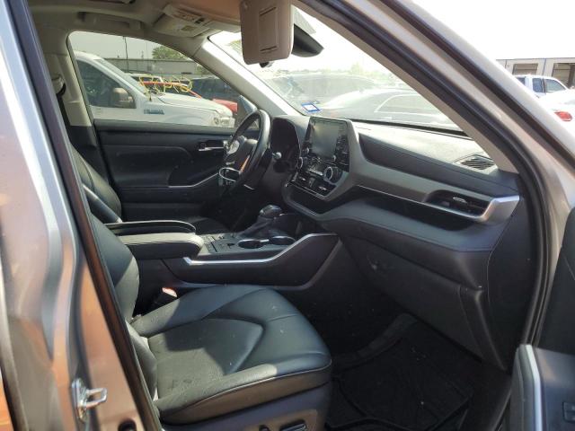 Photo 5 from auction – 2020 TOYOTA HIGHLANDER with VIN 5TDGZRBH7LS504431