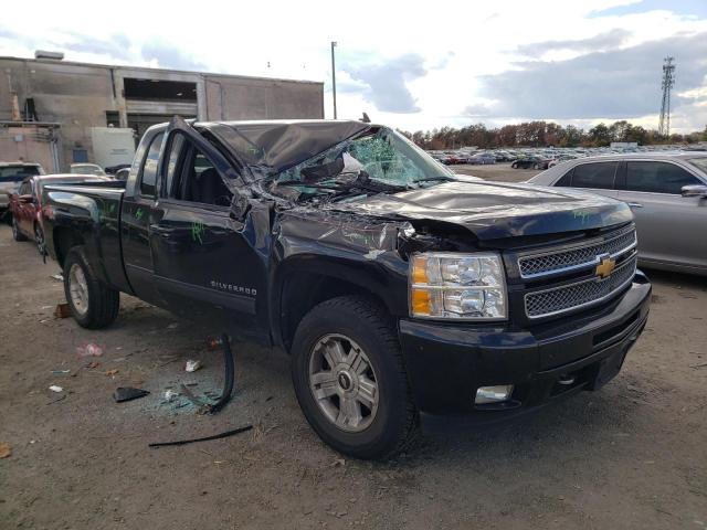 CHEVROLET SILVERADO 2013 with VIN 1GCRKSE71DZ247760 - Photo from auction