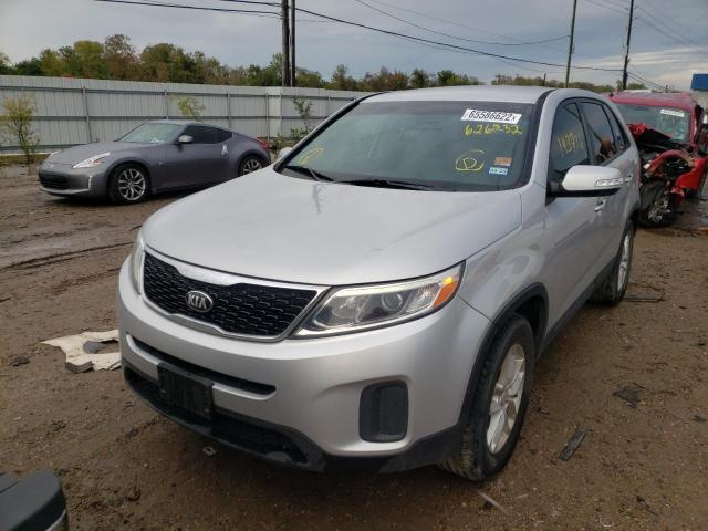 Photo 2 from auction – 2015 KIA SORENTO LX with VIN 5XYKT3A65FG626232