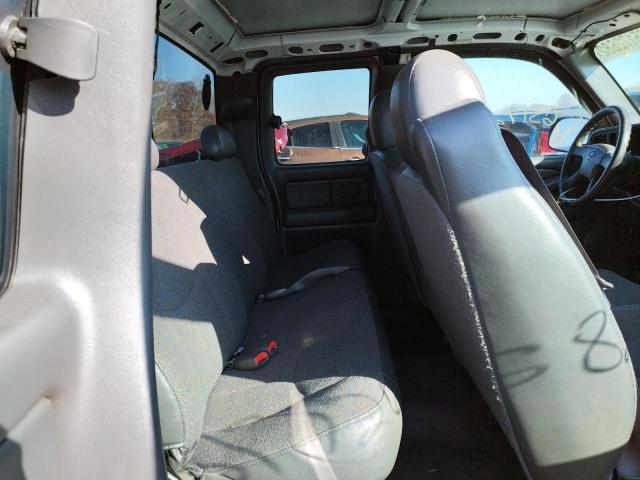 Photo 6 from auction – 2004 CHEVROLET SILVERADO with VIN 1GCEC19X04Z335201