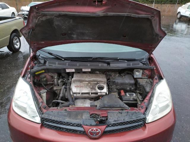 Photo 7 from auction – 2004 TOYOTA SIENNA XLE with VIN 5TDZA22C84S133597