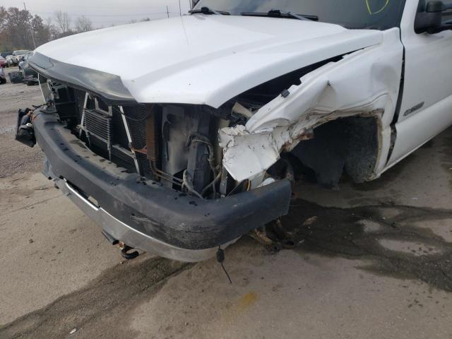 Photo 9 from auction – 2004 CHEVROLET SILVERADO with VIN 1GCJC39U04E305395