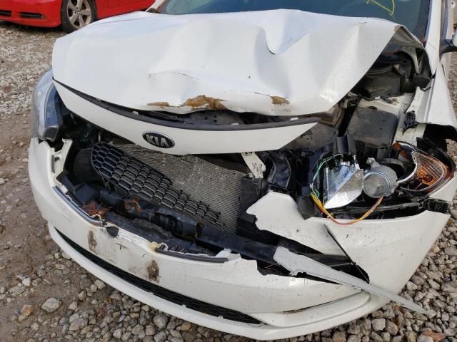 Photo 9 from auction – 2016 KIA FORTE LX with VIN KNAFK4A67G5617565