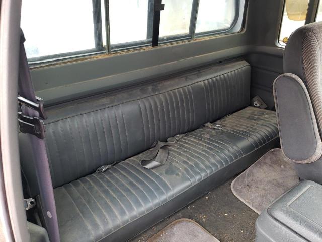 Photo 6 from auction – 1990 FORD F150 with VIN 1FTEX14N5LKB08605