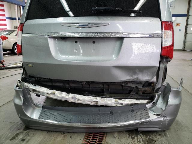 Photo 9 from auction – 2016 CHRYSLER TOWN & COU with VIN 2C4RC1BG5GR157330