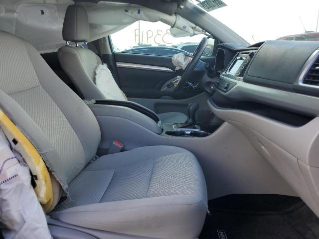 Zdjęcie 5 z aukcji – 2018 TOYOTA HIGHLANDER z VIN 5TDZARFHXJS040798