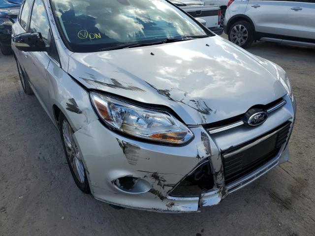Photo 9 from auction – 2012 FORD FOCUS SEL with VIN 1FAHP3M22CL339783