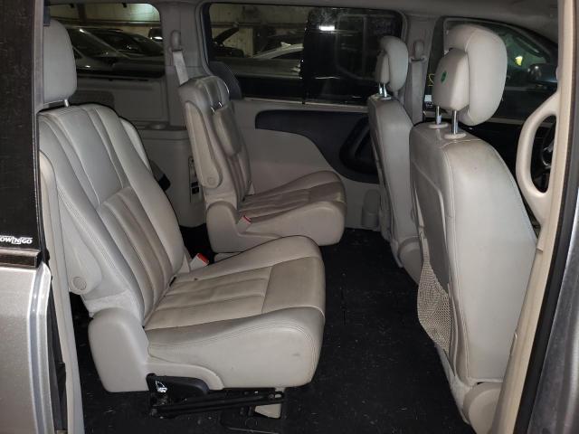 Photo 6 from auction – 2013 CHRYSLER TOWN & COU with VIN 2C4RC1CG1DR801948