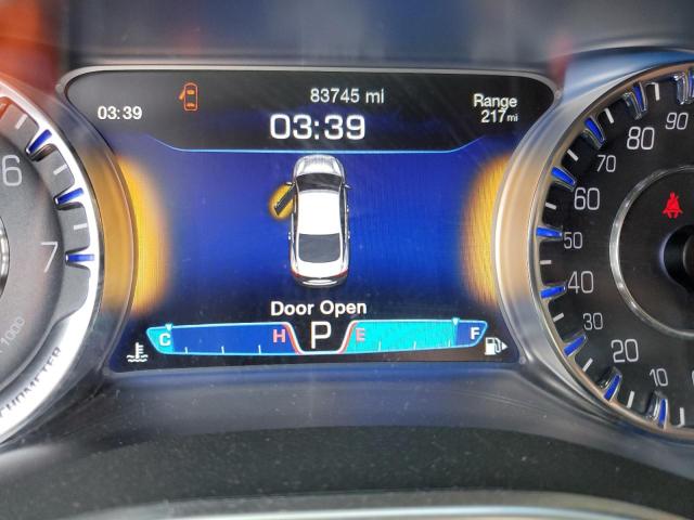 Photo 8 from auction – 2015 CHRYSLER 200 C with VIN 1C3CCCCG4FN654885