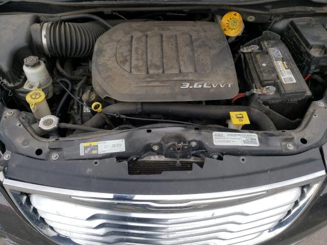 Photo 7 from auction – 2016 CHRYSLER TOWN & COU with VIN 2C4RC1BG4GR245608