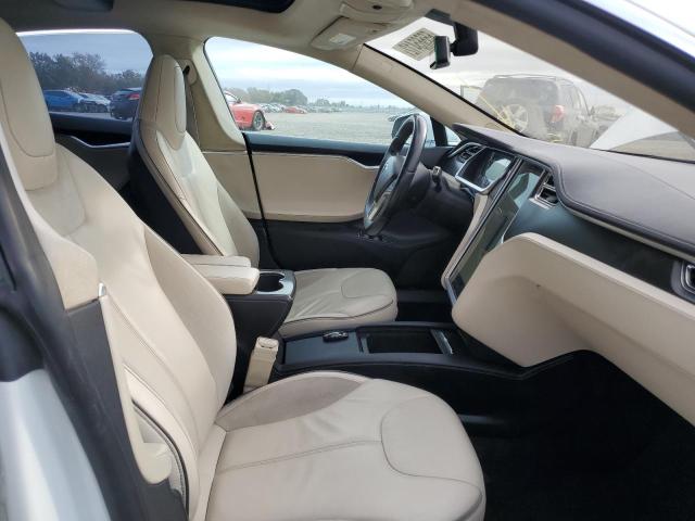Photo 5 from auction – 2012 TESLA MODEL S with VIN 5YJSA1DP9CFS00917