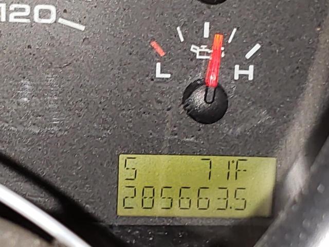 Photo 8 from auction – 2004 FORD F150 with VIN 1FTRX12W84NB03525