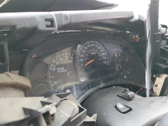 Photo 8 from auction – 2005 CHEVROLET SILVERADO with VIN 1GCEC19V65Z113536