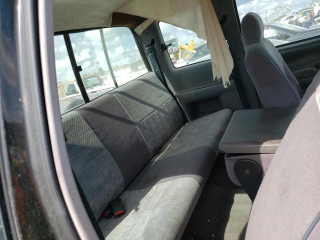 Photo 6 from auction – 1996 DODGE RAM 2500 with VIN 1B7KF23Z0TJ101793