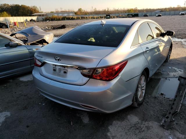 Photo 4 from auction – 2012 HYUNDAI SONATA GLS with VIN 5NPEB4ACXCH469037