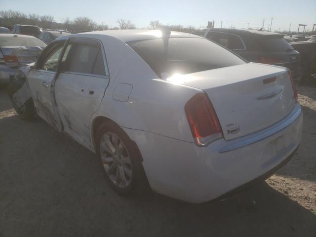 Photo 3 from auction – 2018 CHRYSLER 300 LIMITE with VIN 2C3CCAKG7JH177294