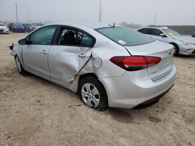 Photo 3 from auction – 2017 KIA FORTE LX with VIN 3KPFK4A70HE085982