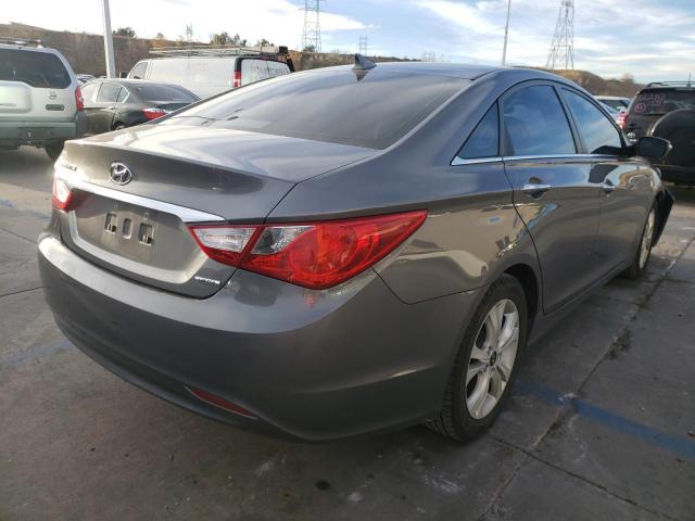 Photo 4 from auction – 2011 HYUNDAI SONATA SE with VIN 5NPEC4AC0BH027153