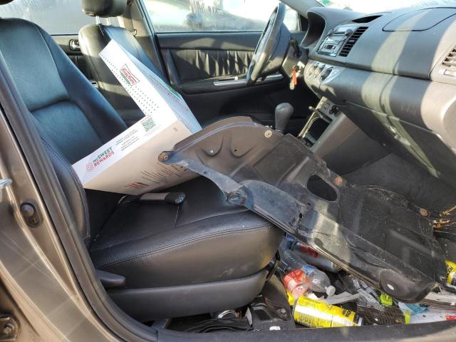 Photo 5 from auction – 2005 TOYOTA CAMRY SE with VIN 4T1BA32K65U062665