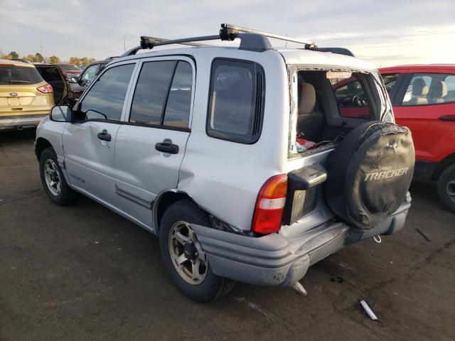 Photo 3 from auction – 2000 CHEVROLET TRACKER with VIN 2CNBJ13C1Y6921790
