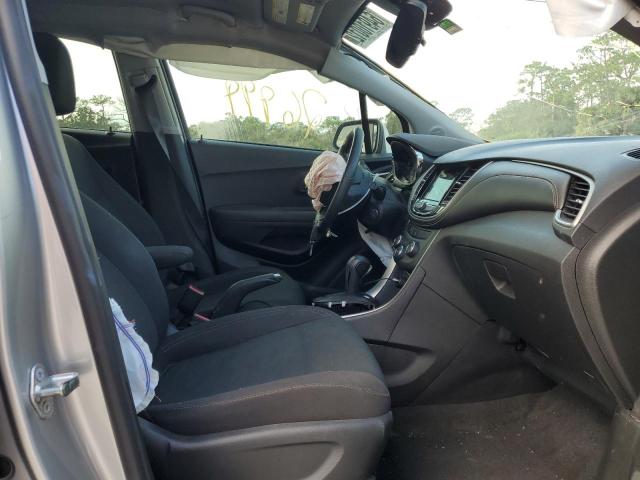 Photo 5 from auction – 2018 CHEVROLET TRAX with VIN 3GNCJKSB2JL233278