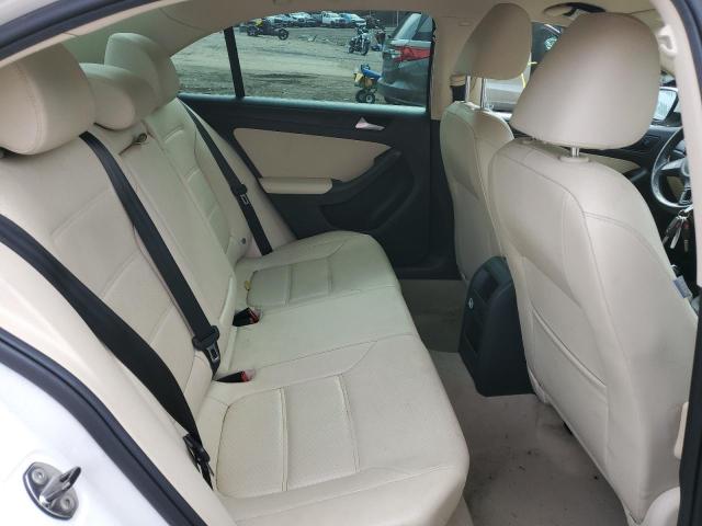 Photo 6 from auction – 2014 VOLKSWAGEN JETTA with VIN 3VWD17AJ3EM226923