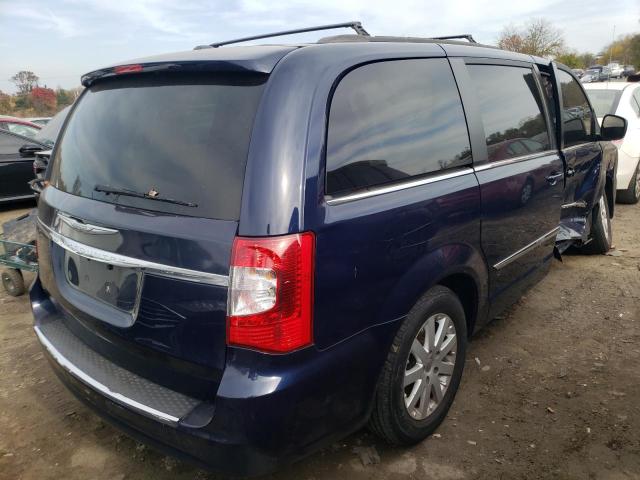 Photo 4 from auction – 2015 CHRYSLER TOWN & COU with VIN 2C4RC1BG1FR715155