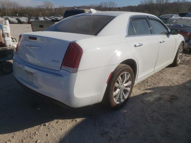 Photo 4 from auction – 2018 CHRYSLER 300 LIMITE with VIN 2C3CCAKG7JH177294