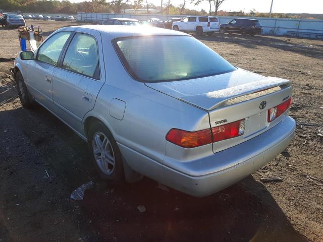 Photo 3 from auction – 2001 TOYOTA CAMRY CE with VIN 4T1BG22K41U028968