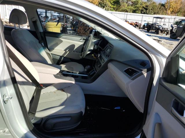Photo 5 from auction – 2016 HYUNDAI SONATA SE with VIN 5NPE24AF5GH394702