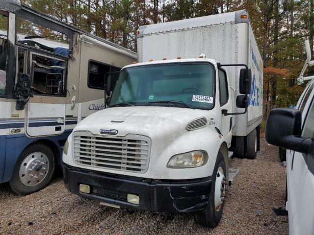 Photo 2 from auction – 2005 FREIGHTLINER M2 106 MED with VIN 1FVACWDC55HU14505