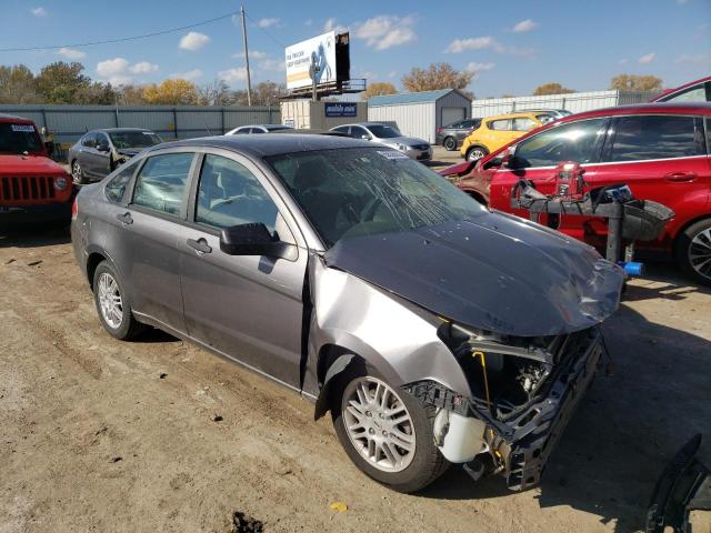 FORD FOCUS SE 2011 مع رقم تعريف المركبة 1FAHP3FN0BW106697 - صورة من المزاد