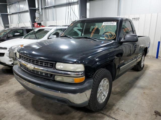 Photo 2 from auction – 2002 CHEVROLET SILVERADO with VIN 1GCEC14W62Z153482