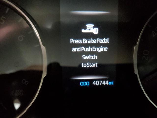 Photo 8 from auction – 2019 TOYOTA RAV4 XLE with VIN 2T3W1RFV0KW031908
