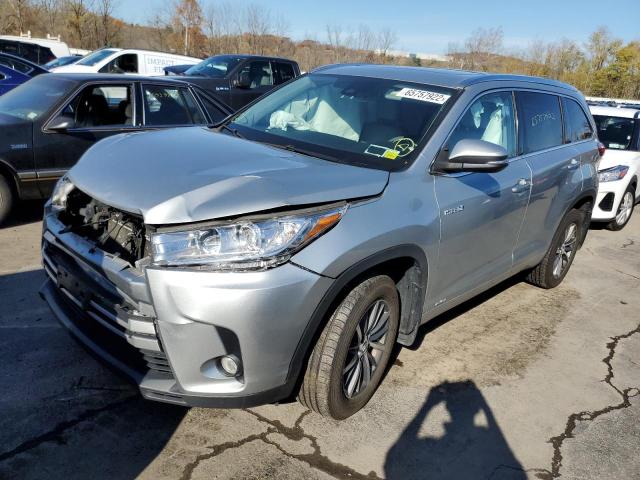 Photo 2 from auction – 2017 TOYOTA HIGHLANDER with VIN 5TDJGRFH8HS030177