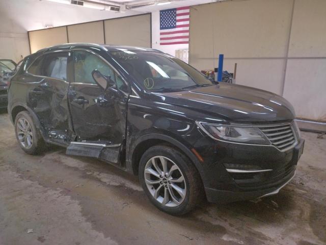 LINCOLN MKC SELECT 2017 with VIN 5LMCJ2D97HUL23991 - Photo from auction
