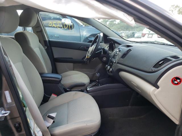 Photo 5 from auction – 2011 KIA FORTE EX with VIN KNAFU5A21B5401975