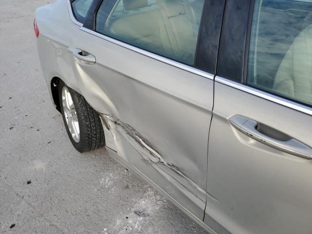 Photo 9 from auction – 2015 FORD FUSION SE with VIN 3FA6P0H74FR238861