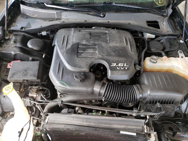 Photo 7 from auction – 2019 CHRYSLER 300 TOURIN with VIN 2C3CCARG8KH556487